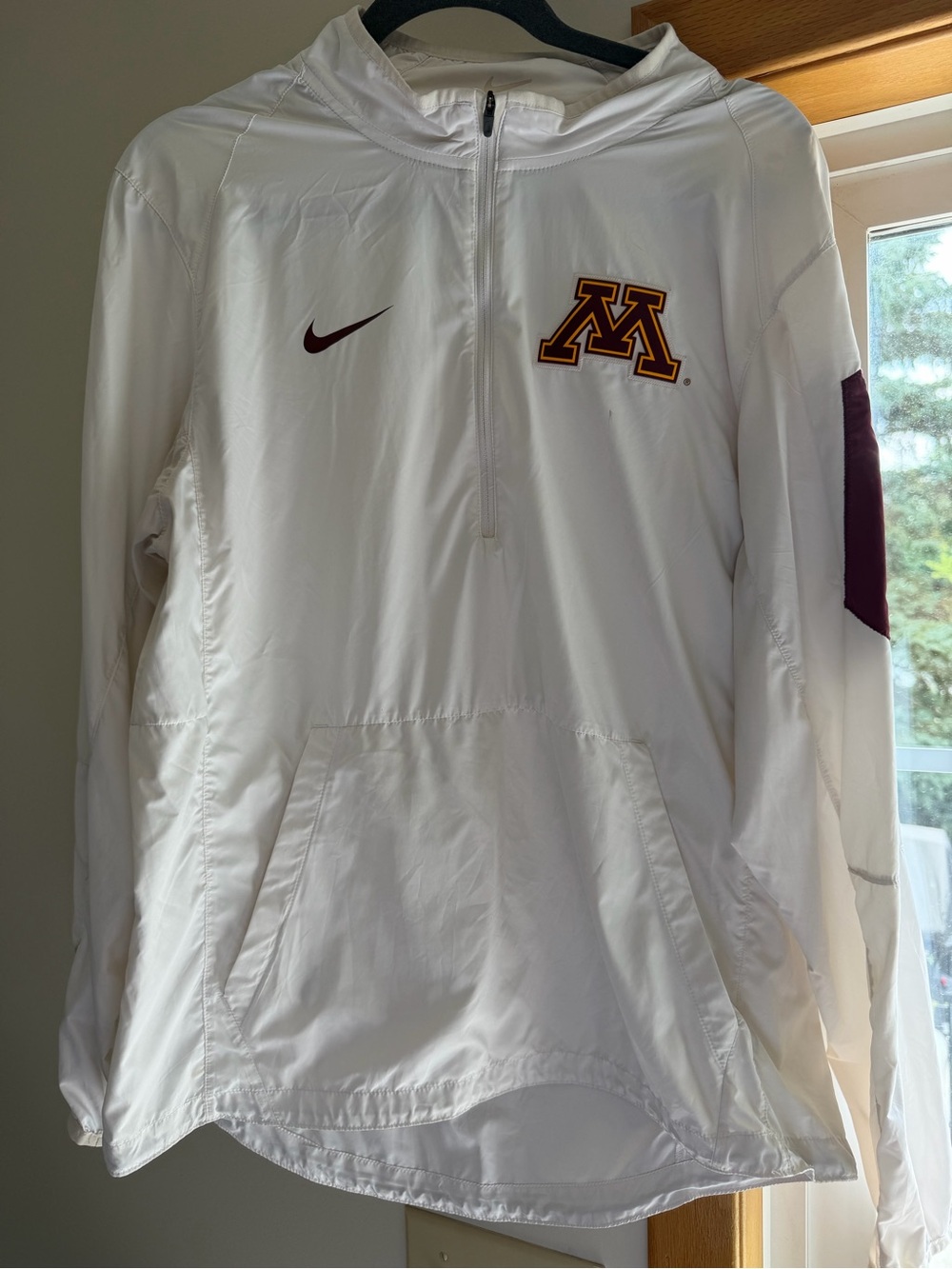 Nike University of Minnesota White Pullover